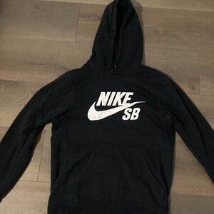 Black nike sb hoodie